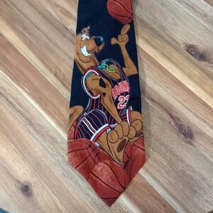 Vintage Scooby Doo 2001 Tie Necktie Cartoon‎ Network Basketball 100% Silk Black